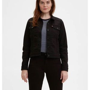 Levi’s trucker jacket